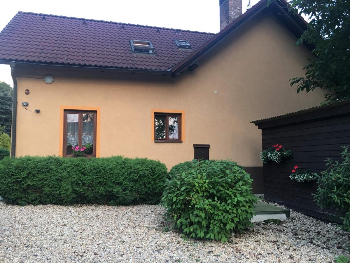 Penzion Slunovrat Běstvina Exteriör bild