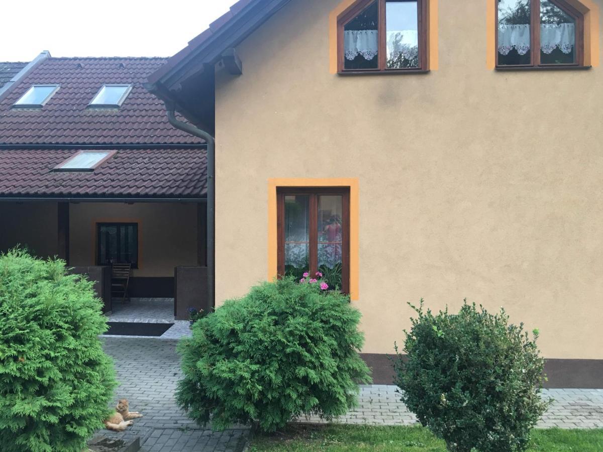 Penzion Slunovrat Běstvina Exteriör bild
